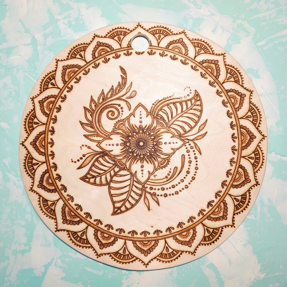 Узор для выжигания круглый