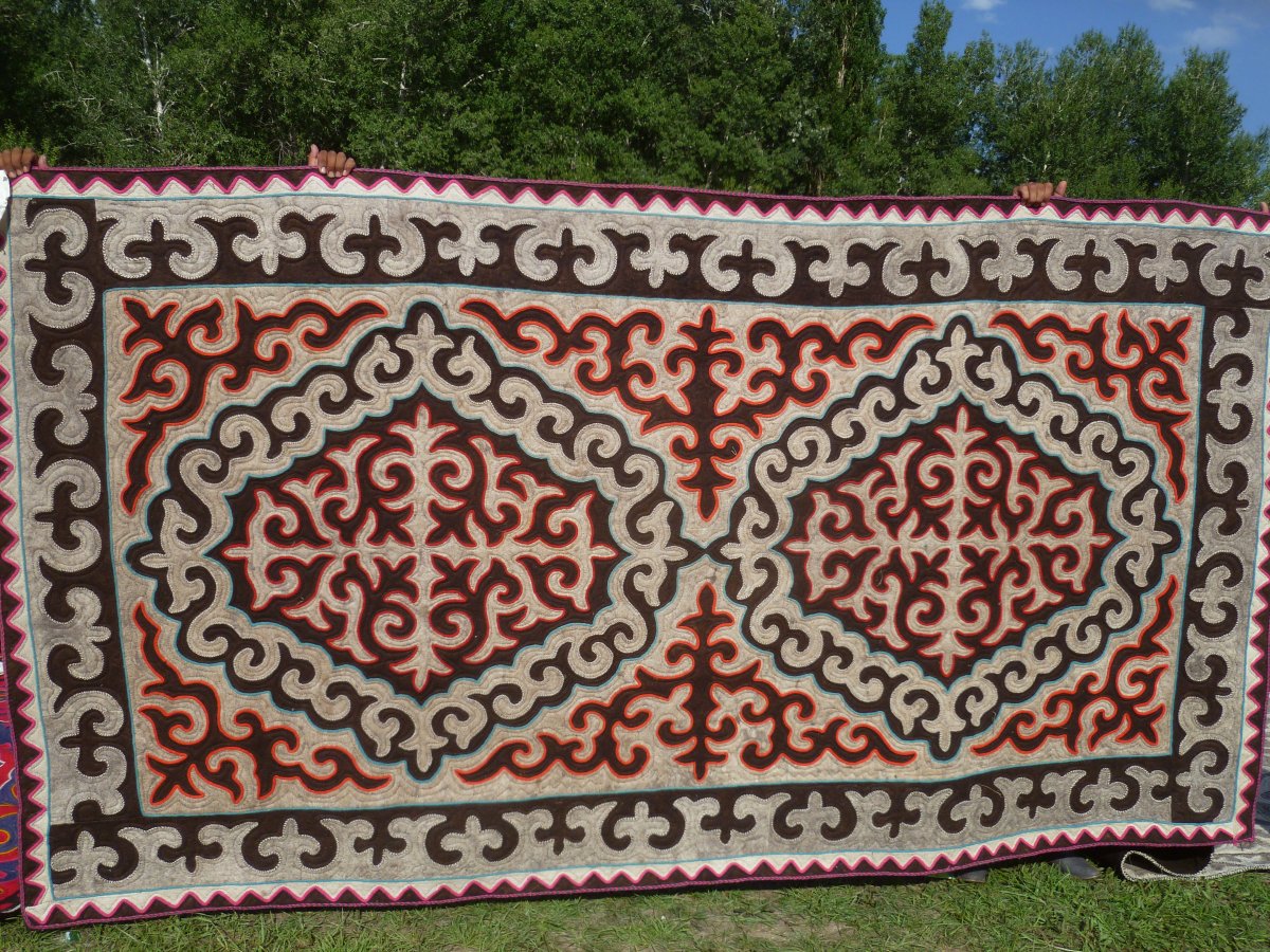 Ала кийиз древние