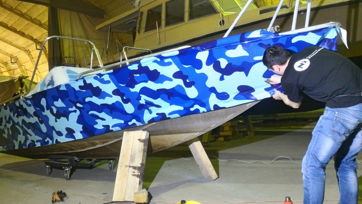 Пленка на лодку