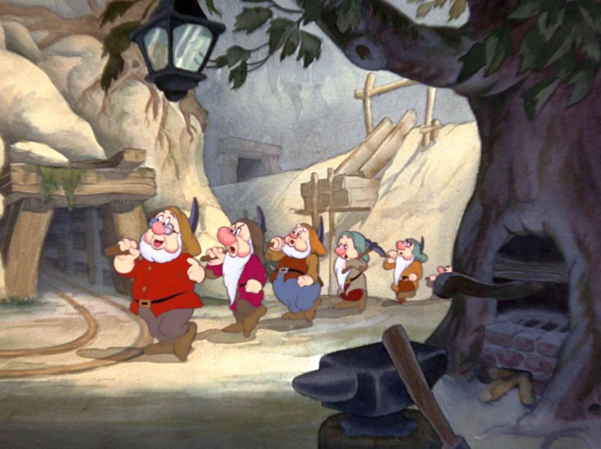 Гномы из Белоснежки Хей Хо