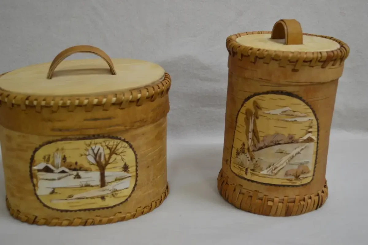 Городецкая роспись Туесок