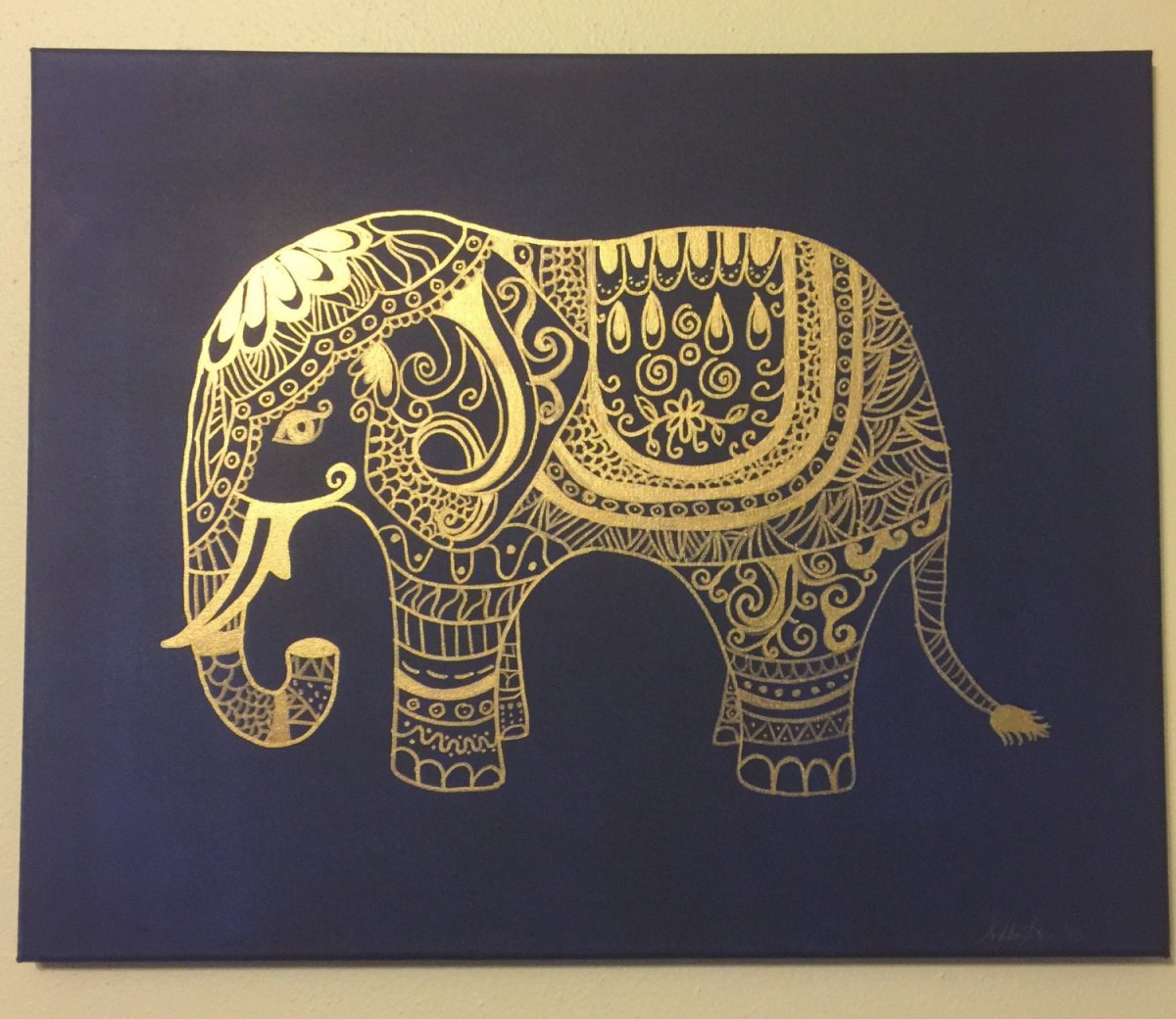 Панно слона в индийском стиле