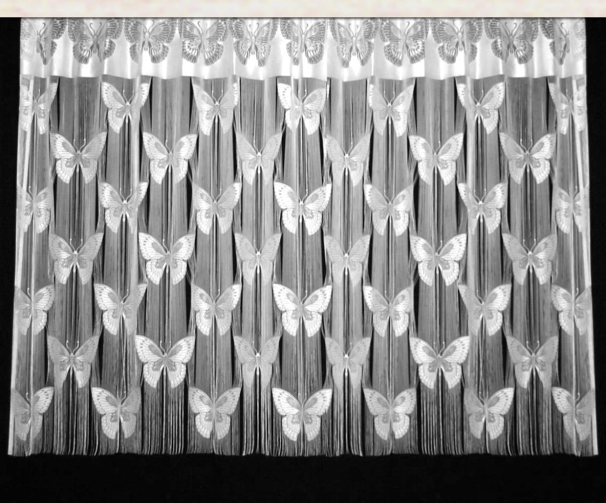 Тюль полосками разрезанные