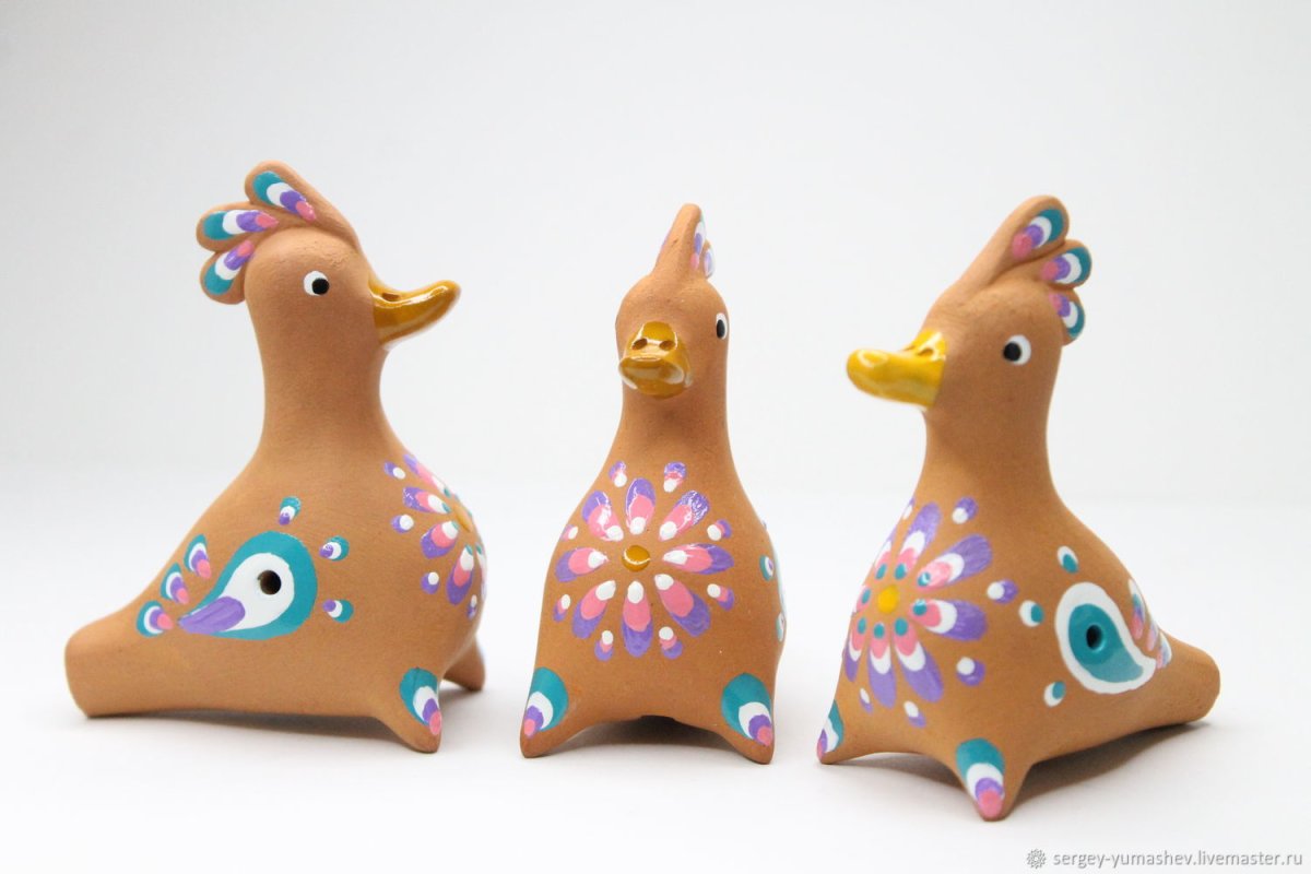 Опошнянская глиняная свистулька