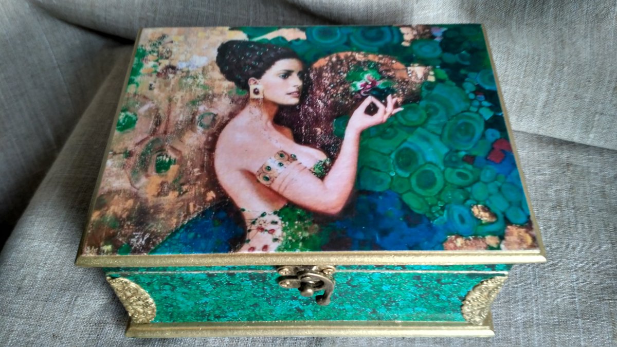 Бажов Изумрудная шкатулка