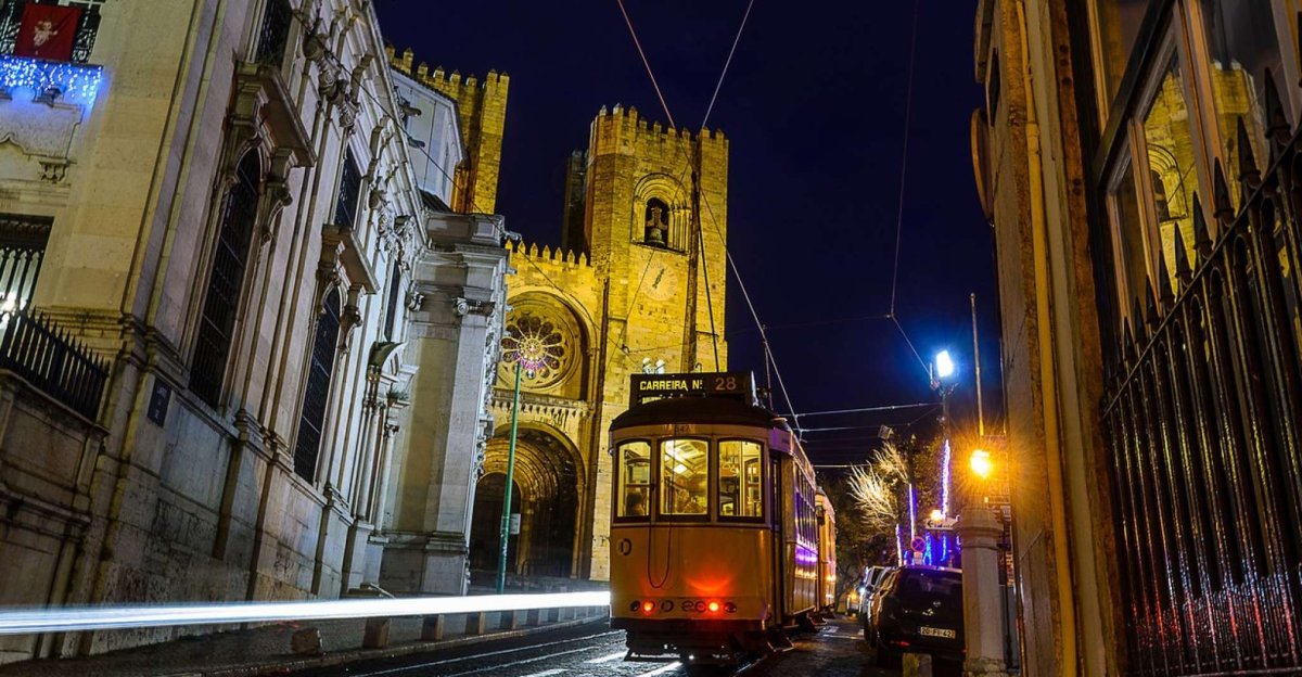 Ночь в Лиссабоне картина