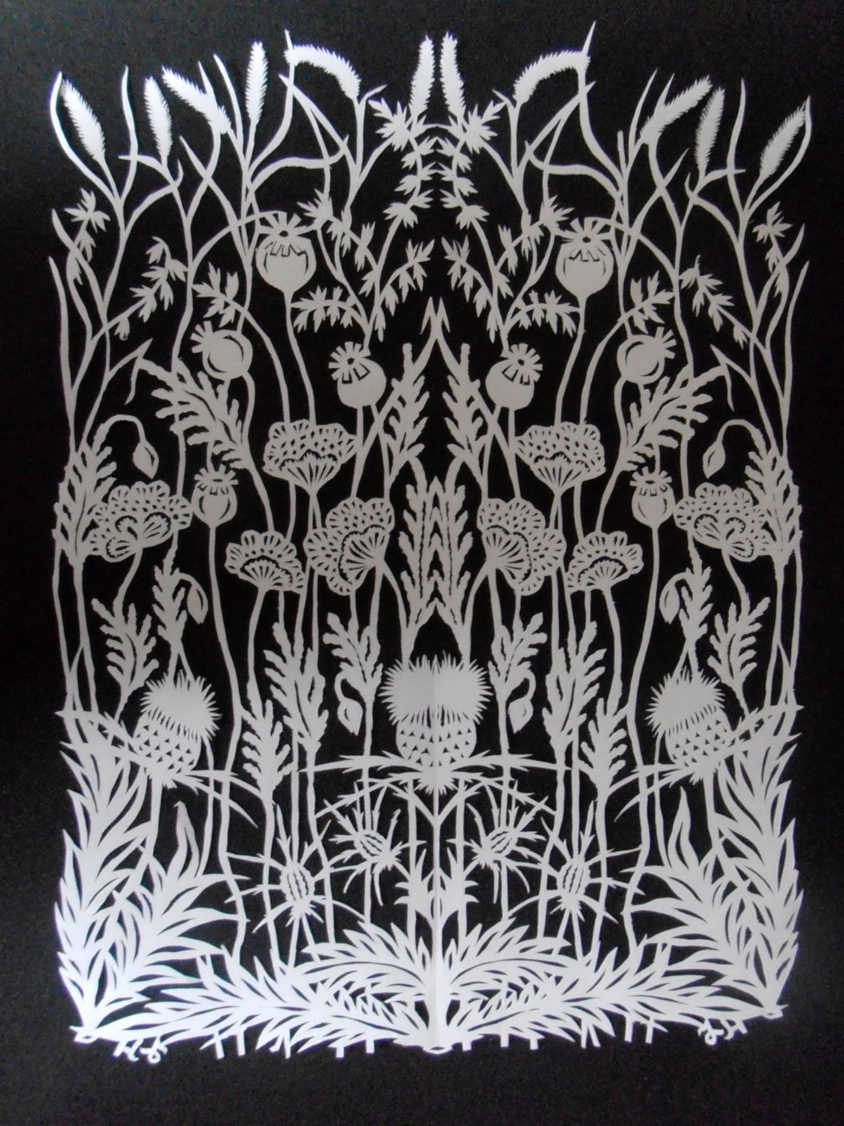 Ажурное вырезание из бумаги