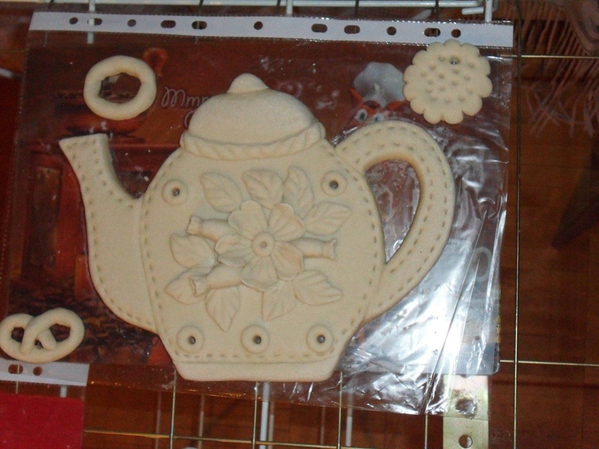 Чайник из соленого теста