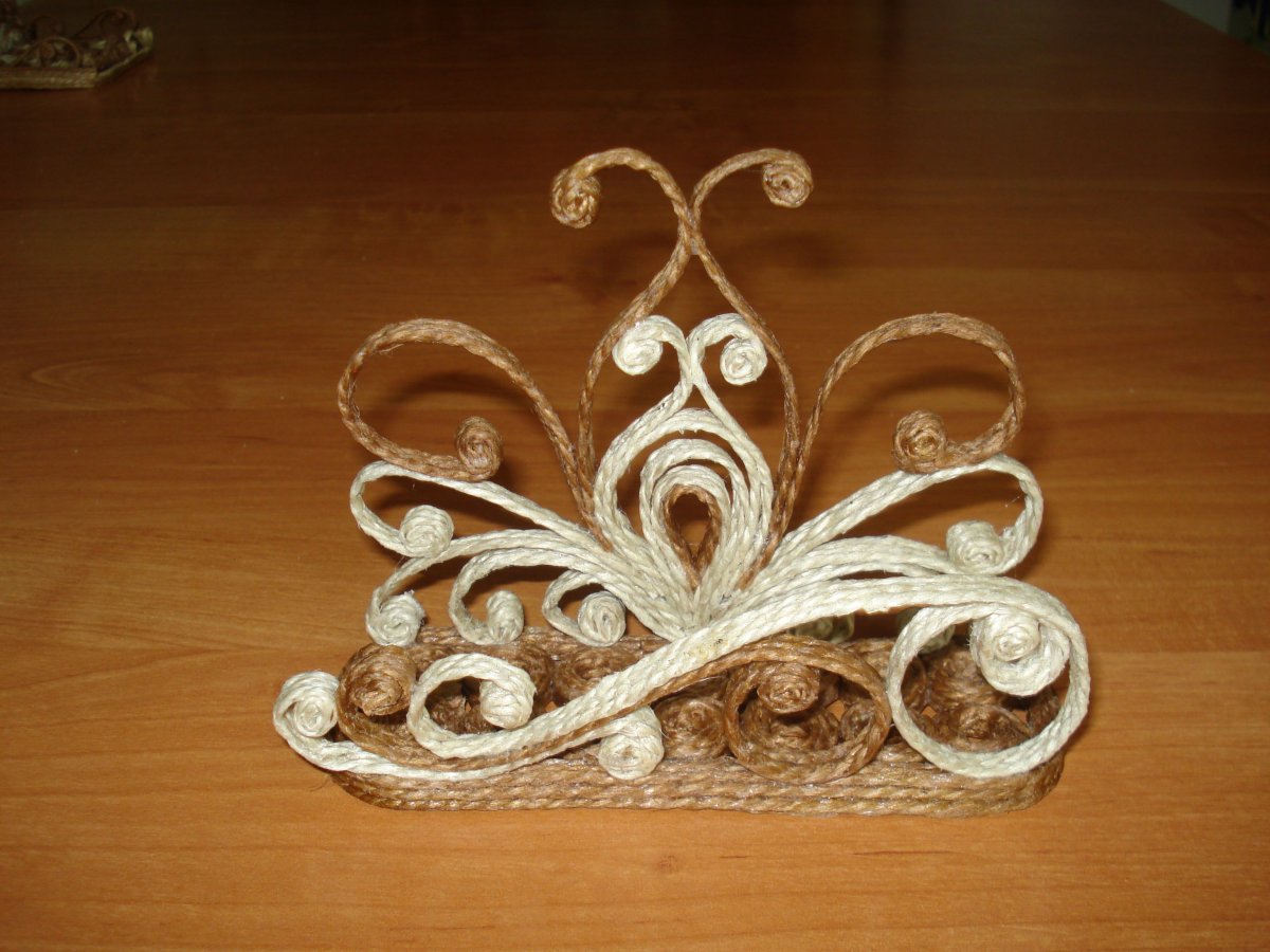 Джутовая филигрань салфетница