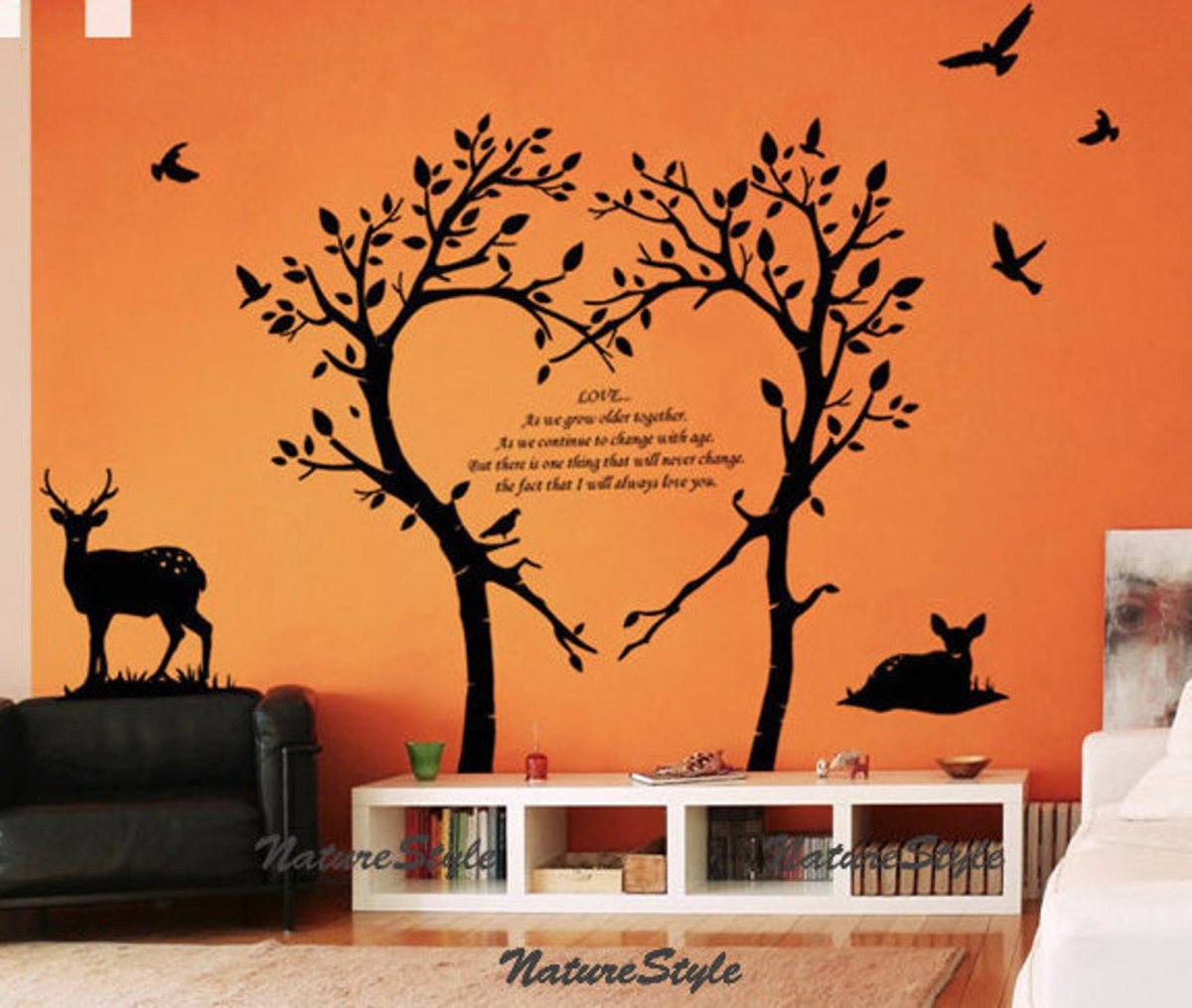 Наклейки на оранжевую стену