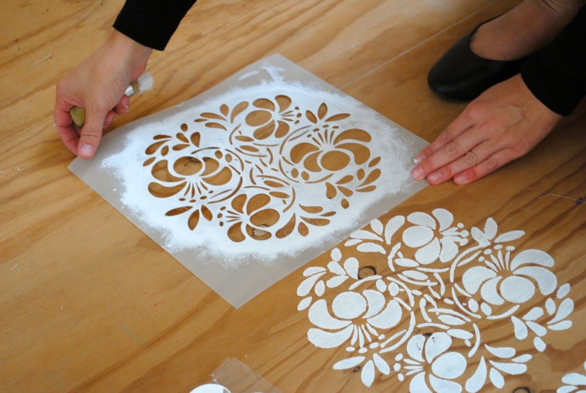 Роспись по трафарету