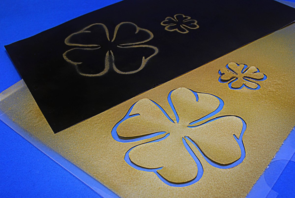 Пионы трафарет на стену