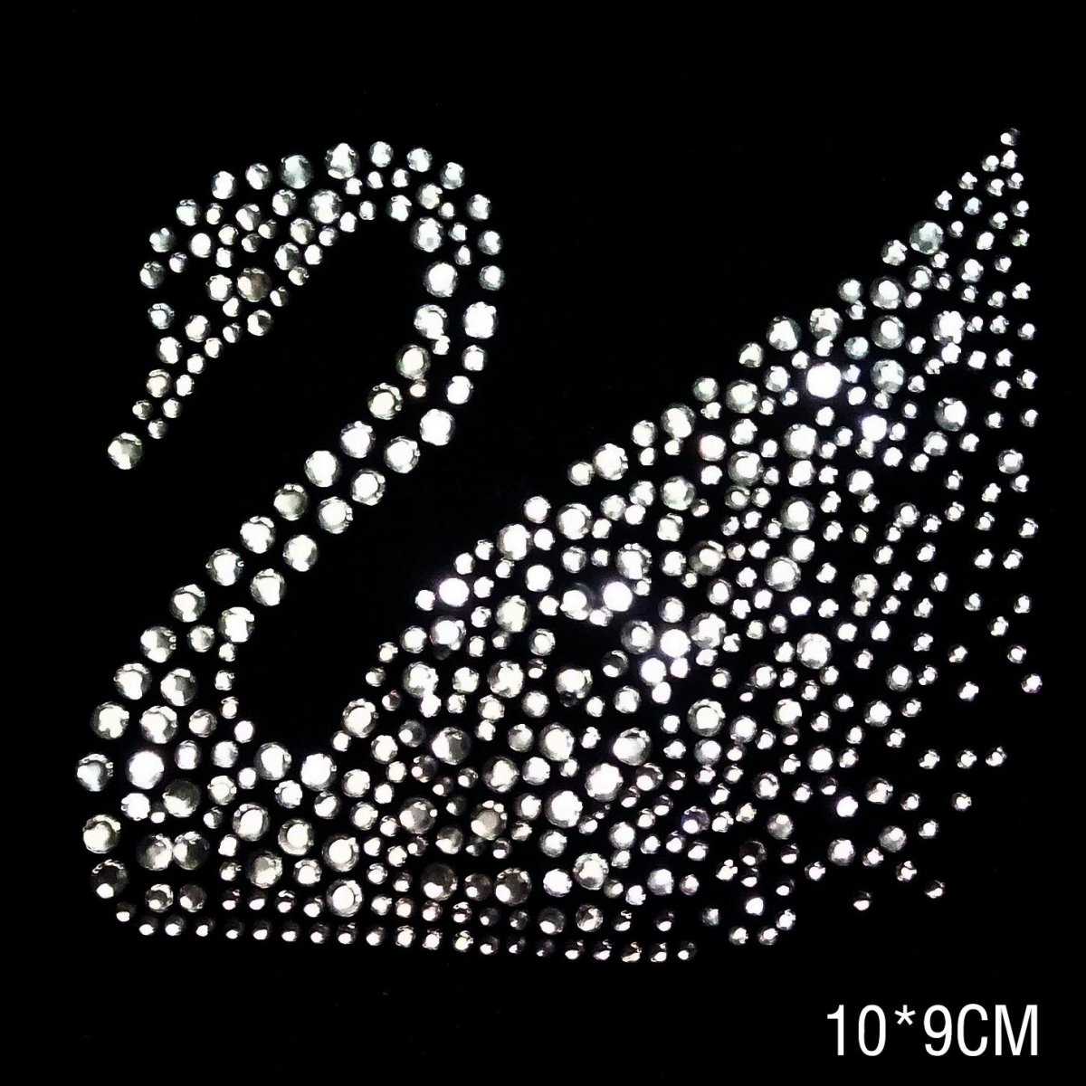 Аппликация из страз