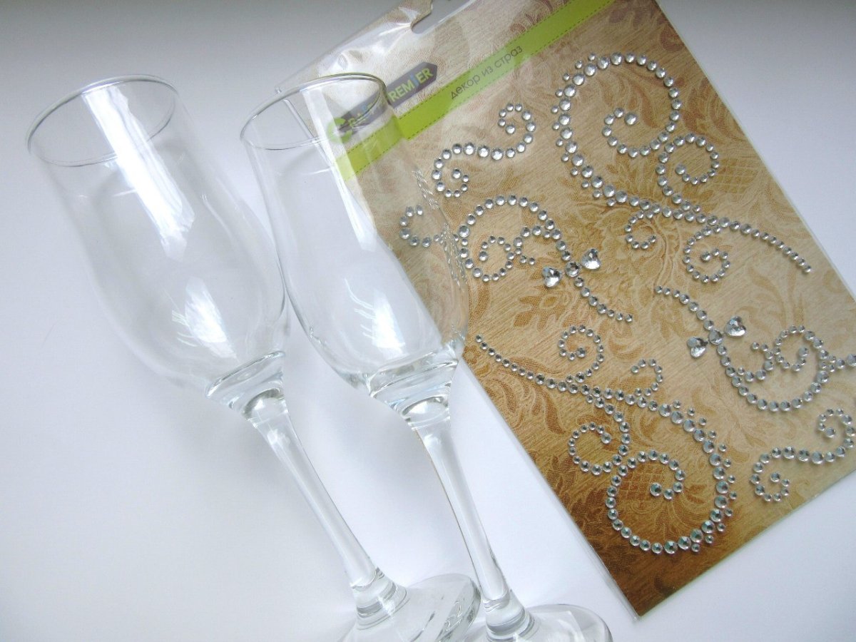 Трафарет для свадебных бокалов