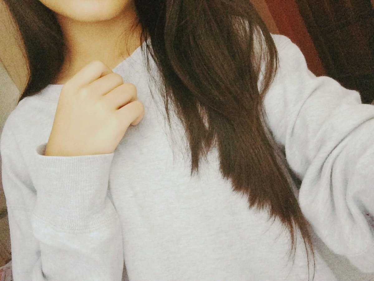 Кавказские девушки на пол лица