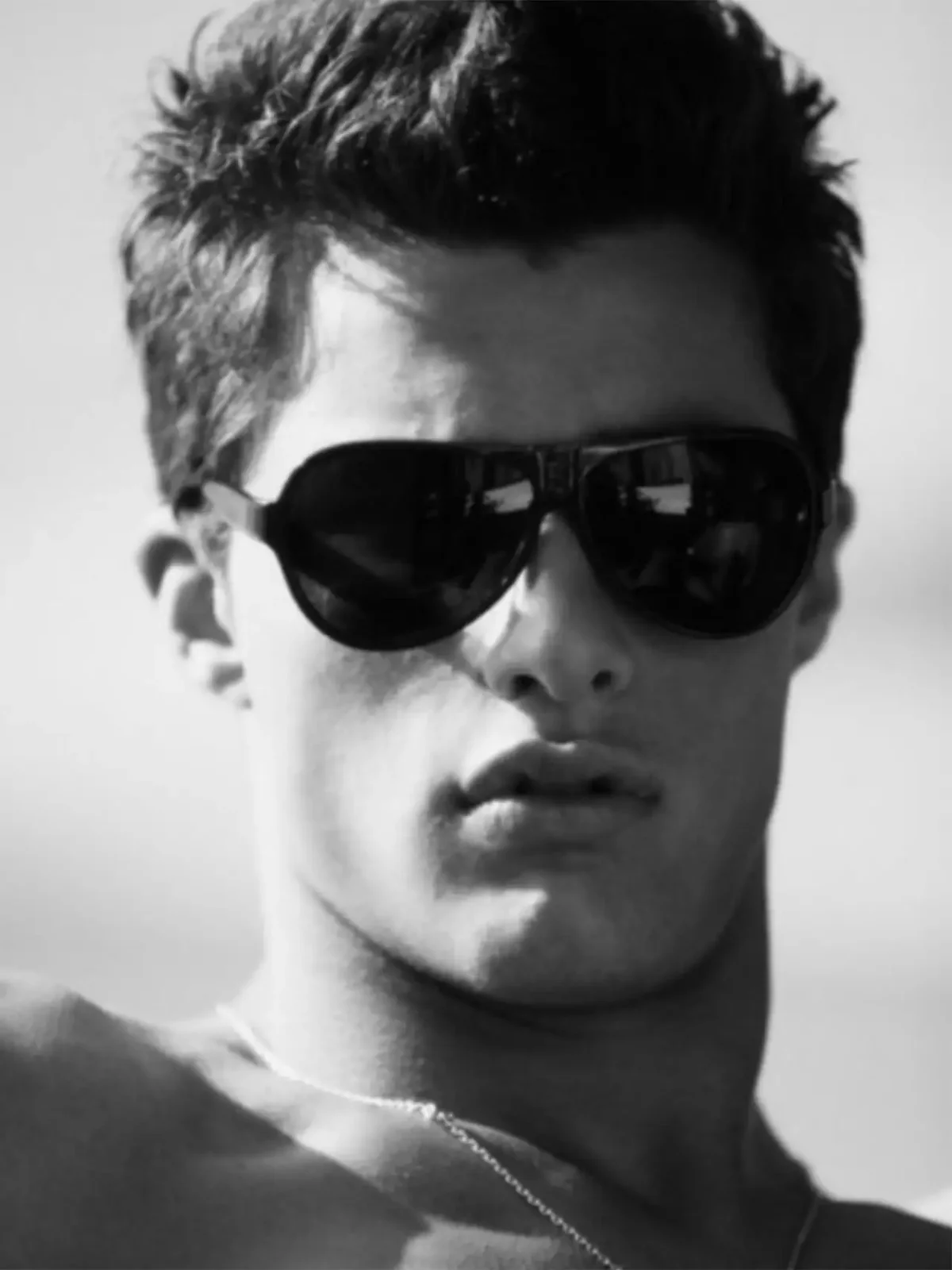 Леандро Медер