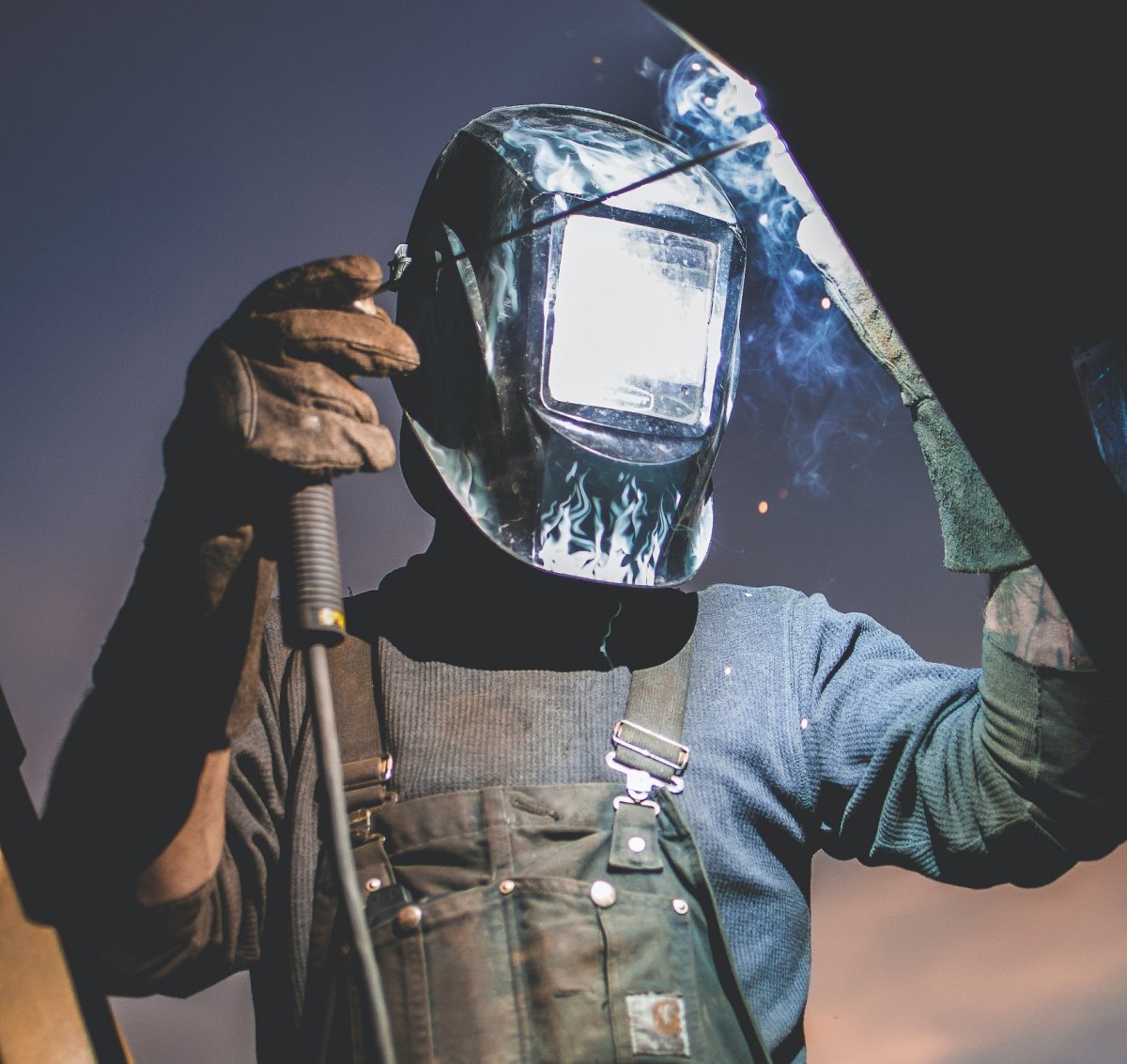 Брутальный сварщик