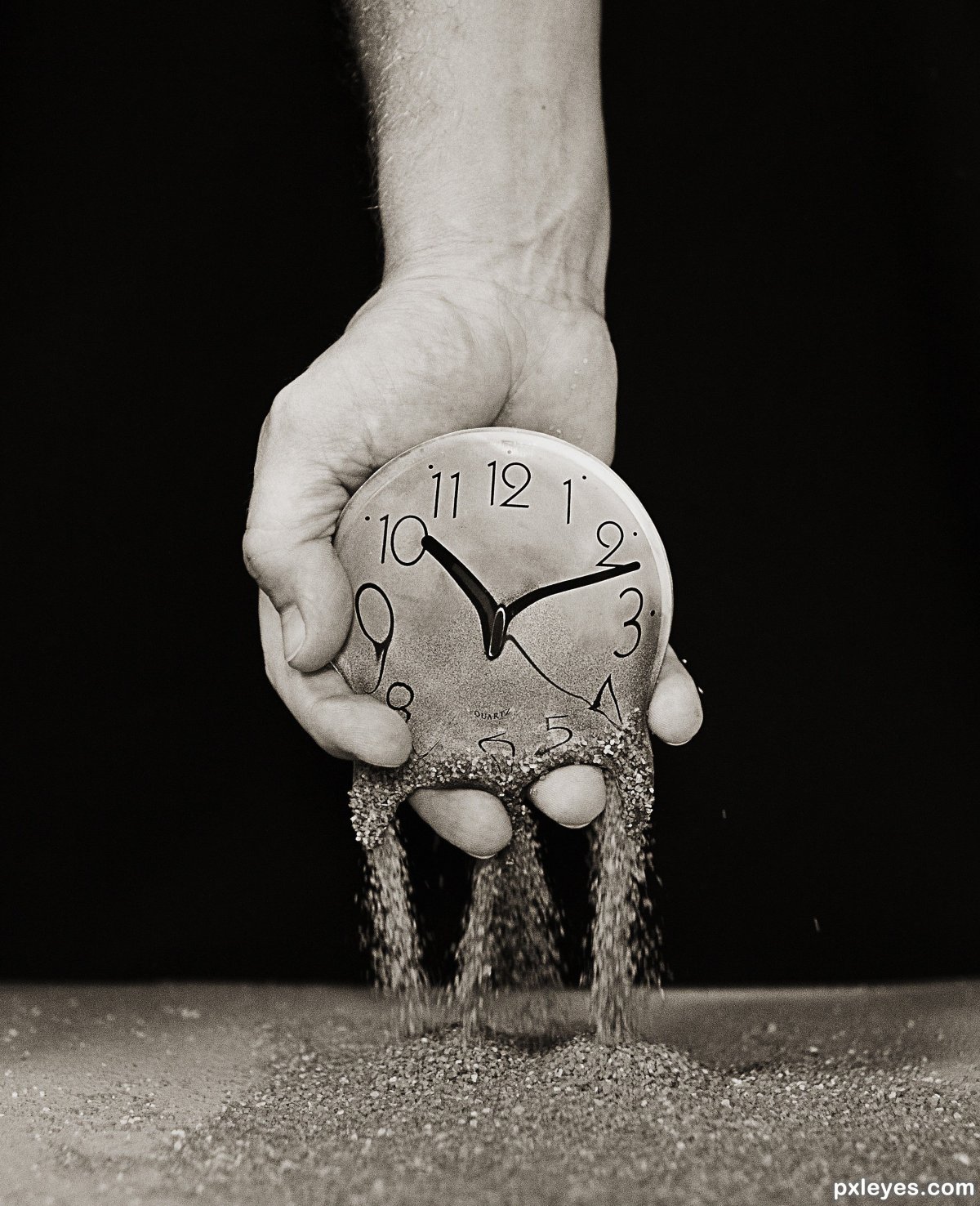 Страшные часы