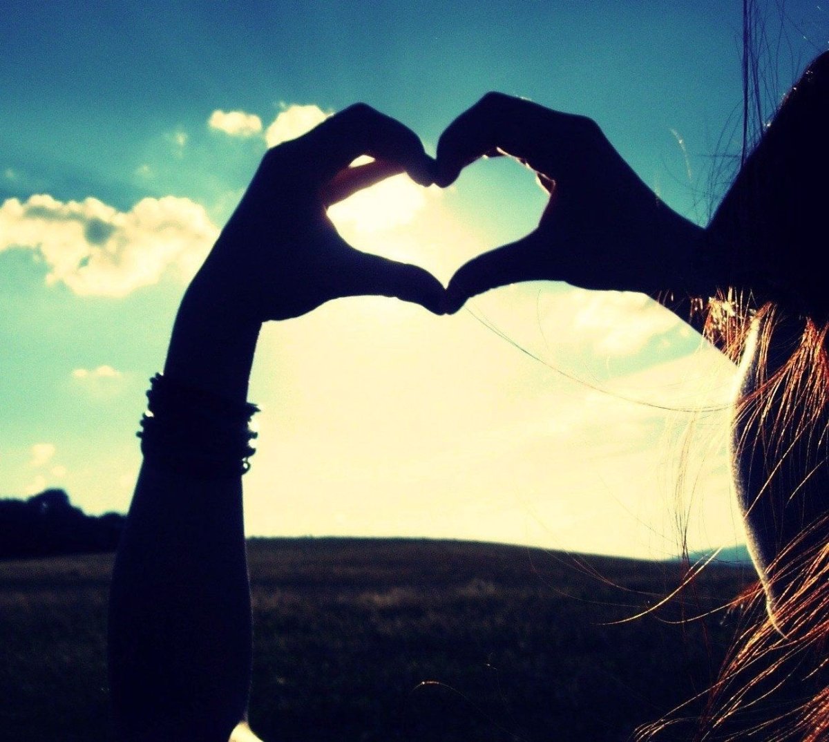 Сердечко из рук