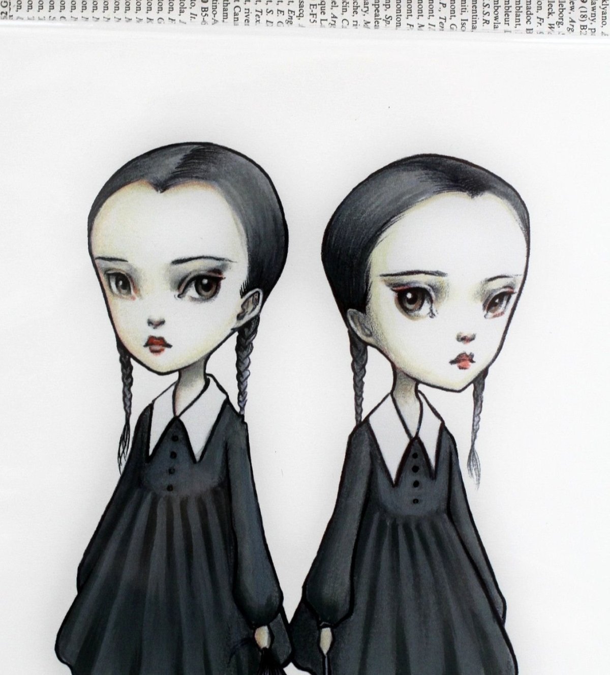 Венсдей Аддамс арт взрослая