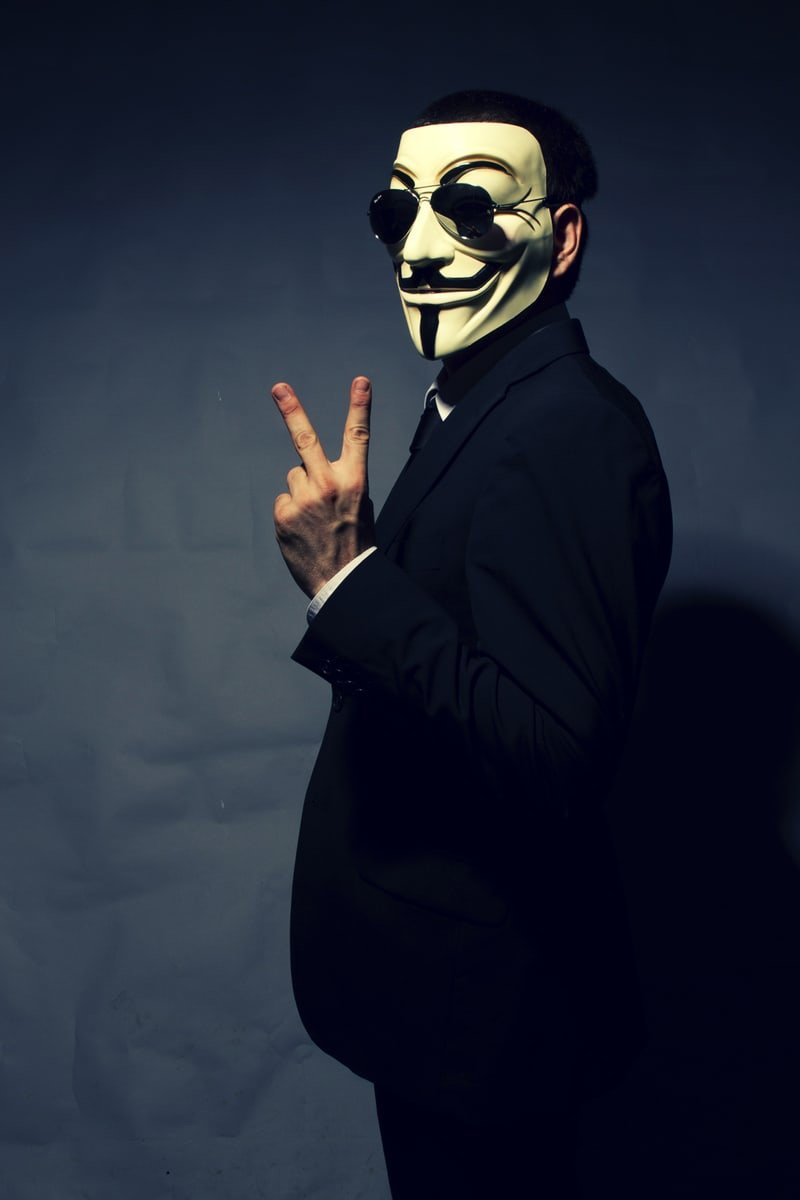 Крутой чел в маске