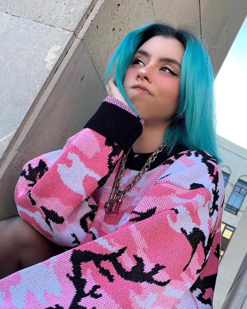 Девочка созданная крутая