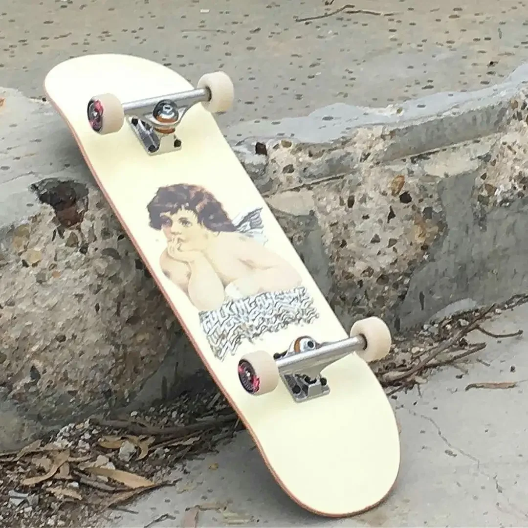 Скейтборд Эстетика