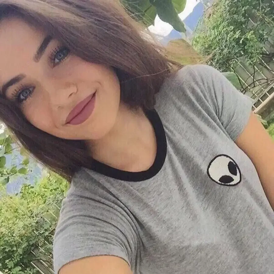 Лили Маймак блондинка