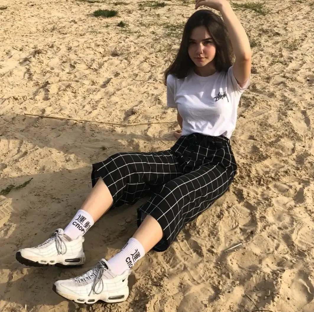 Ева Грось 2020