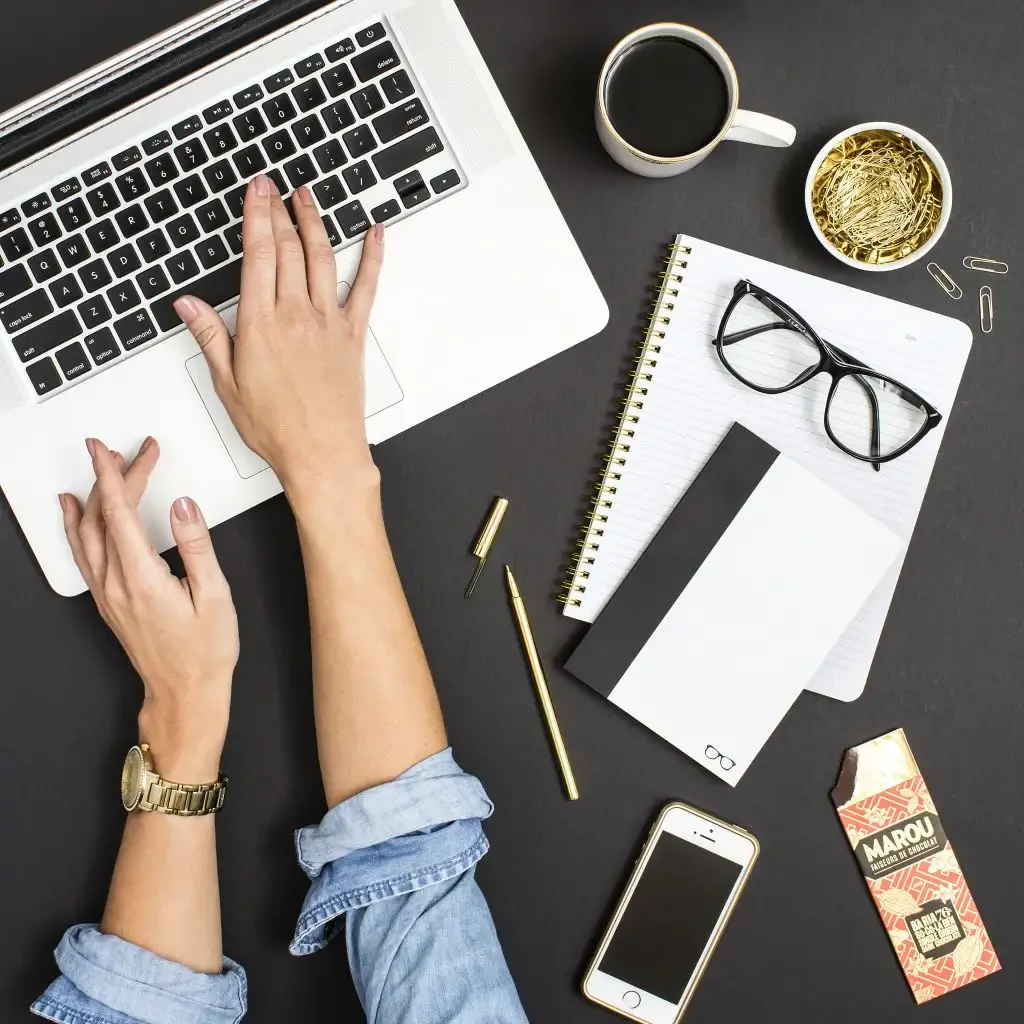 Крутой мужик с часами