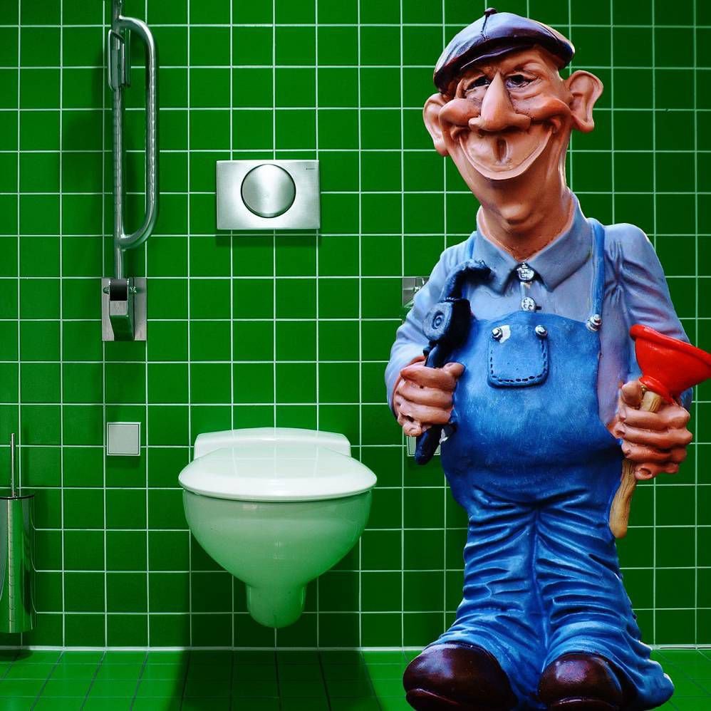 Изображение сантехника