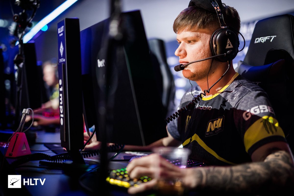 S1mple 2002