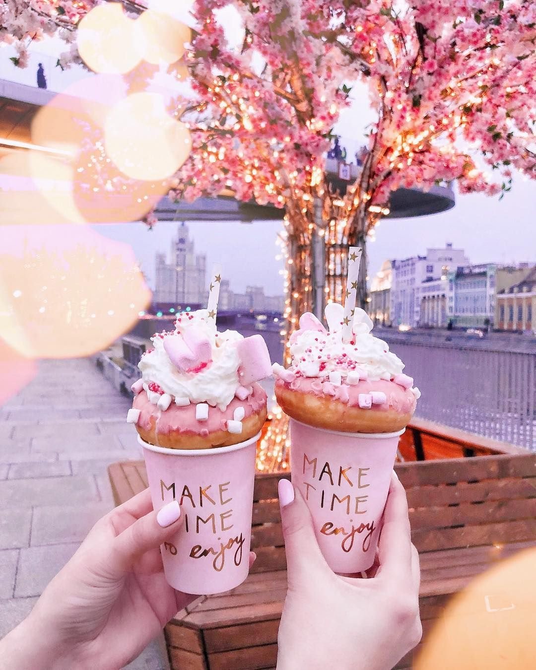 Розовая тематика для инстаграмма