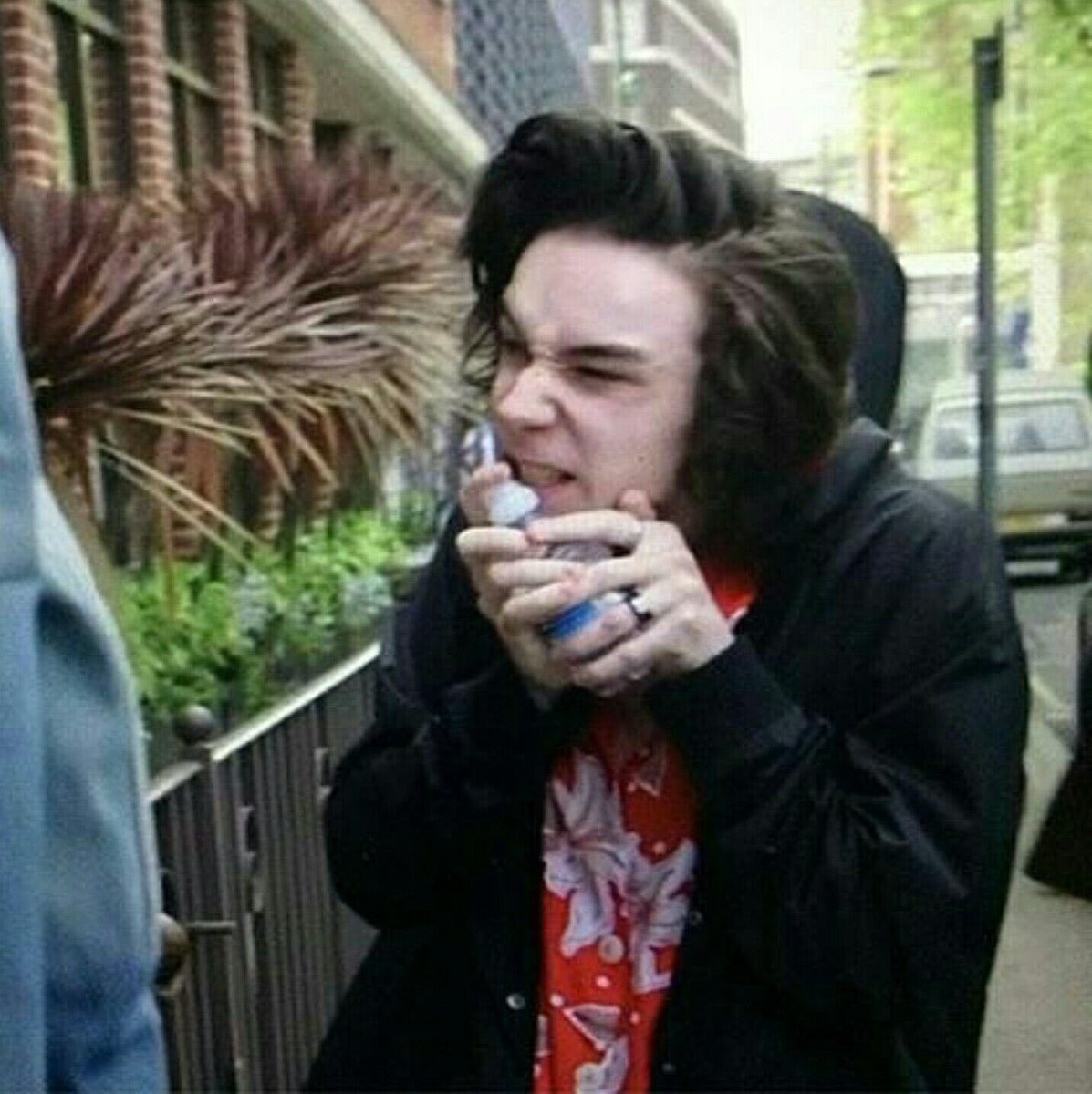 Уэйн сериал Марк МАККЕННА