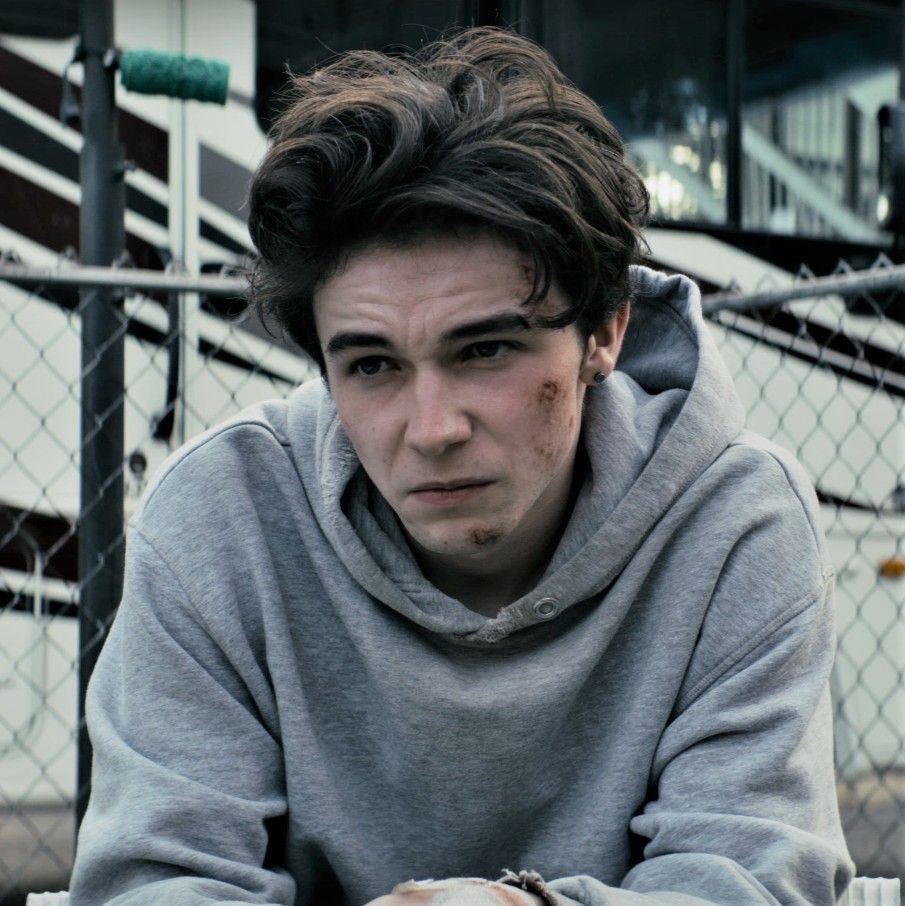 Марк МАККЕННА Wayne