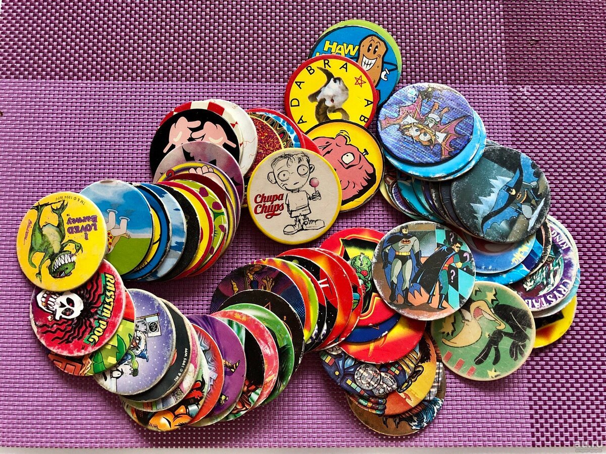 Круглые значки покемон