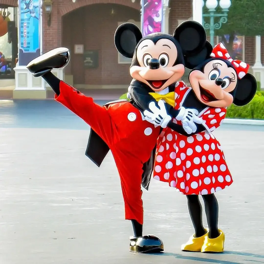 Аниматор Диснейленд Микки