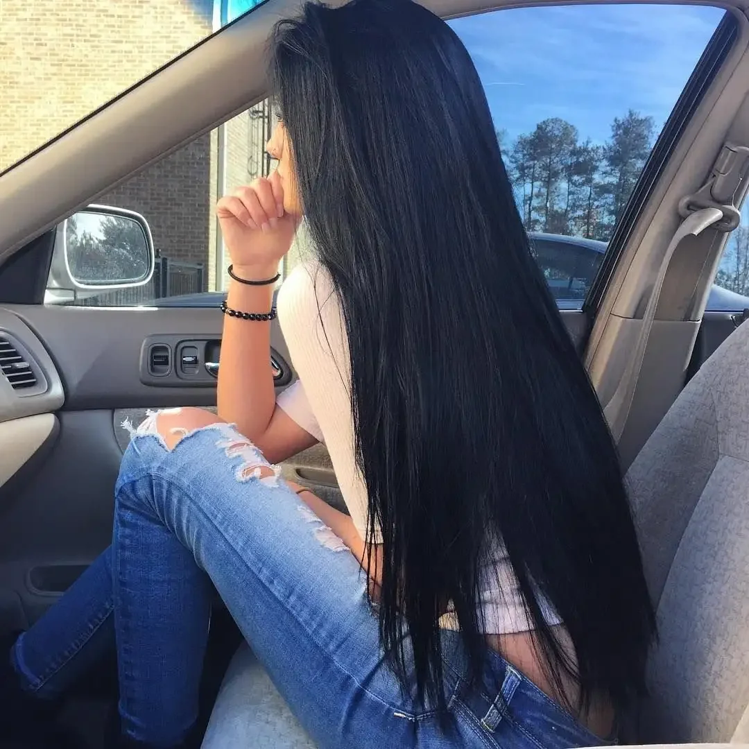 Брюнетки с длинными волосами