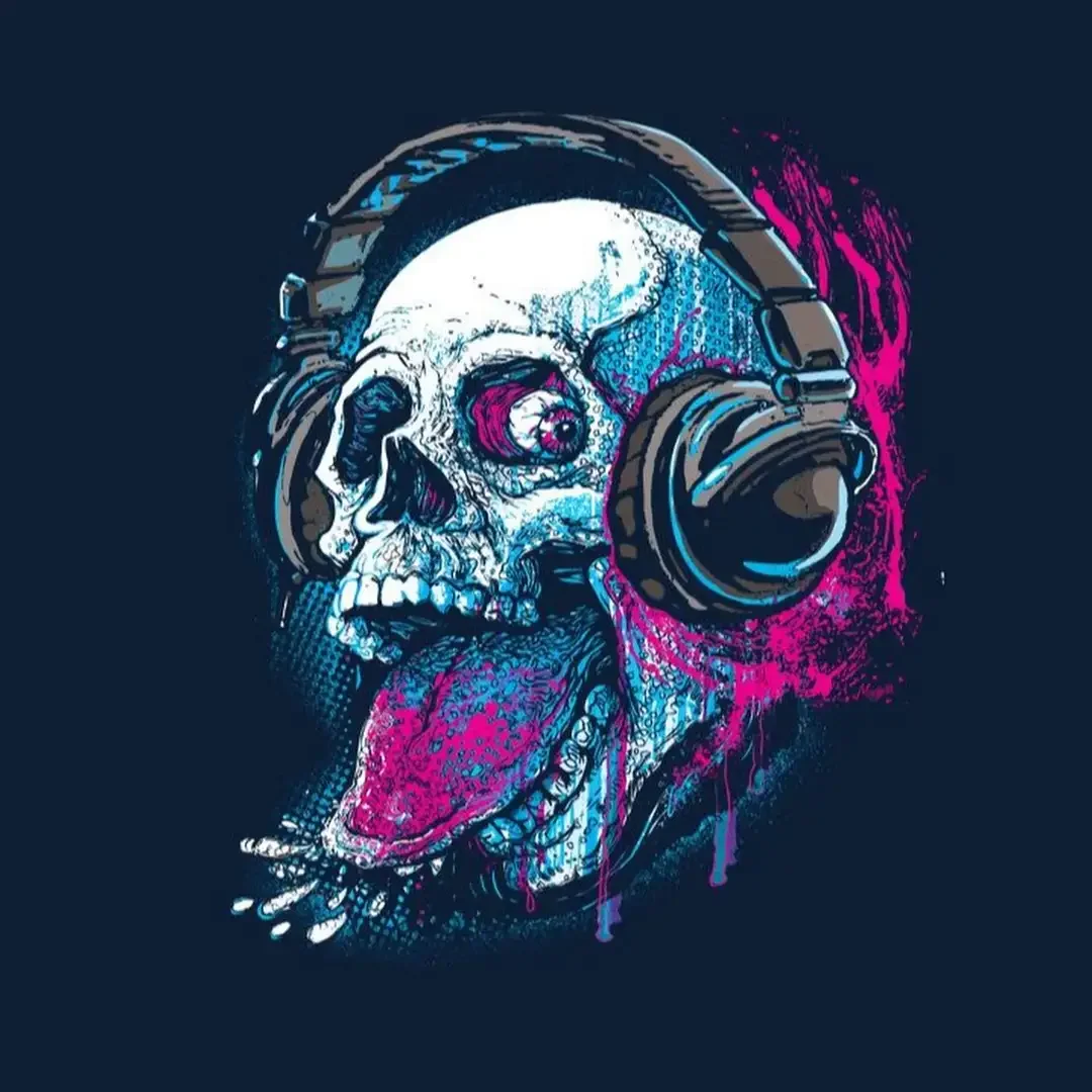 Черепок в наушниках