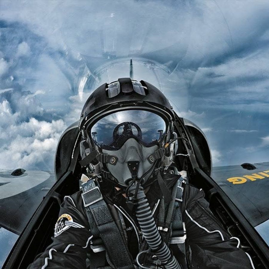 ВВС России кабина пилота истребителя