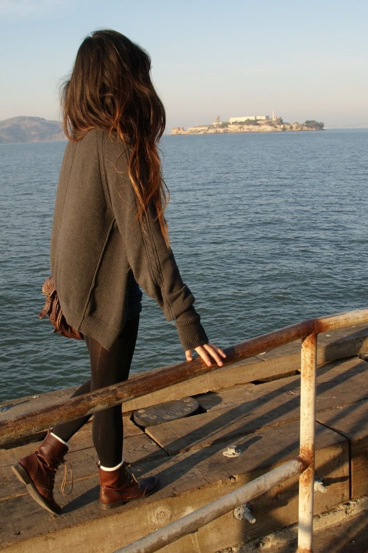 Красивые аватарки для девушек со спины