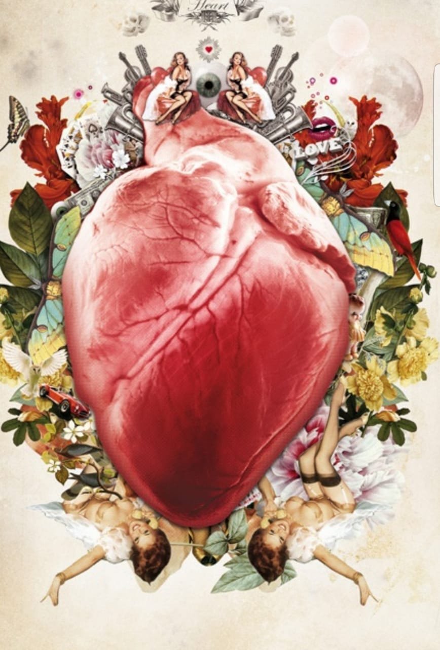 Человеческое сердце в цветах