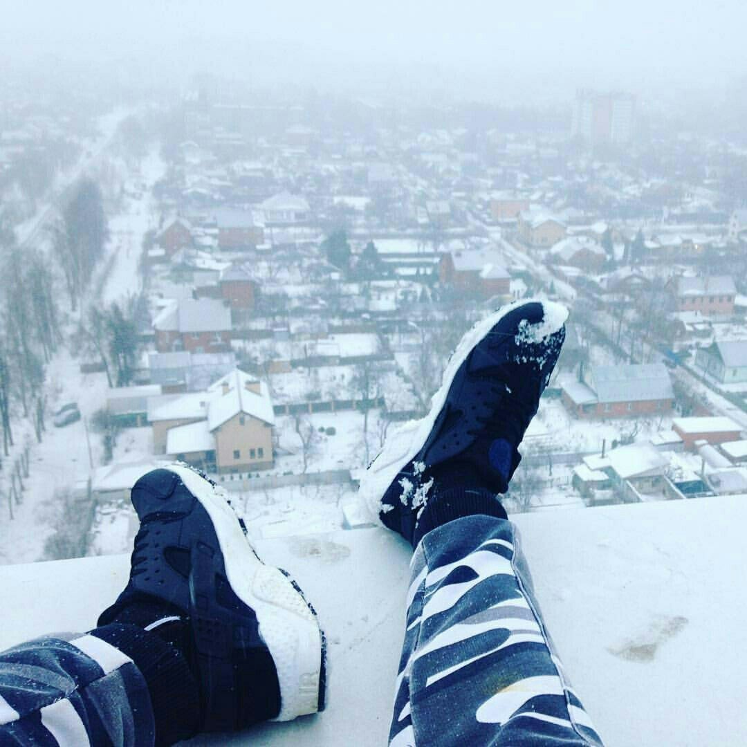 Красивые картинки девушек без лица на аватарку