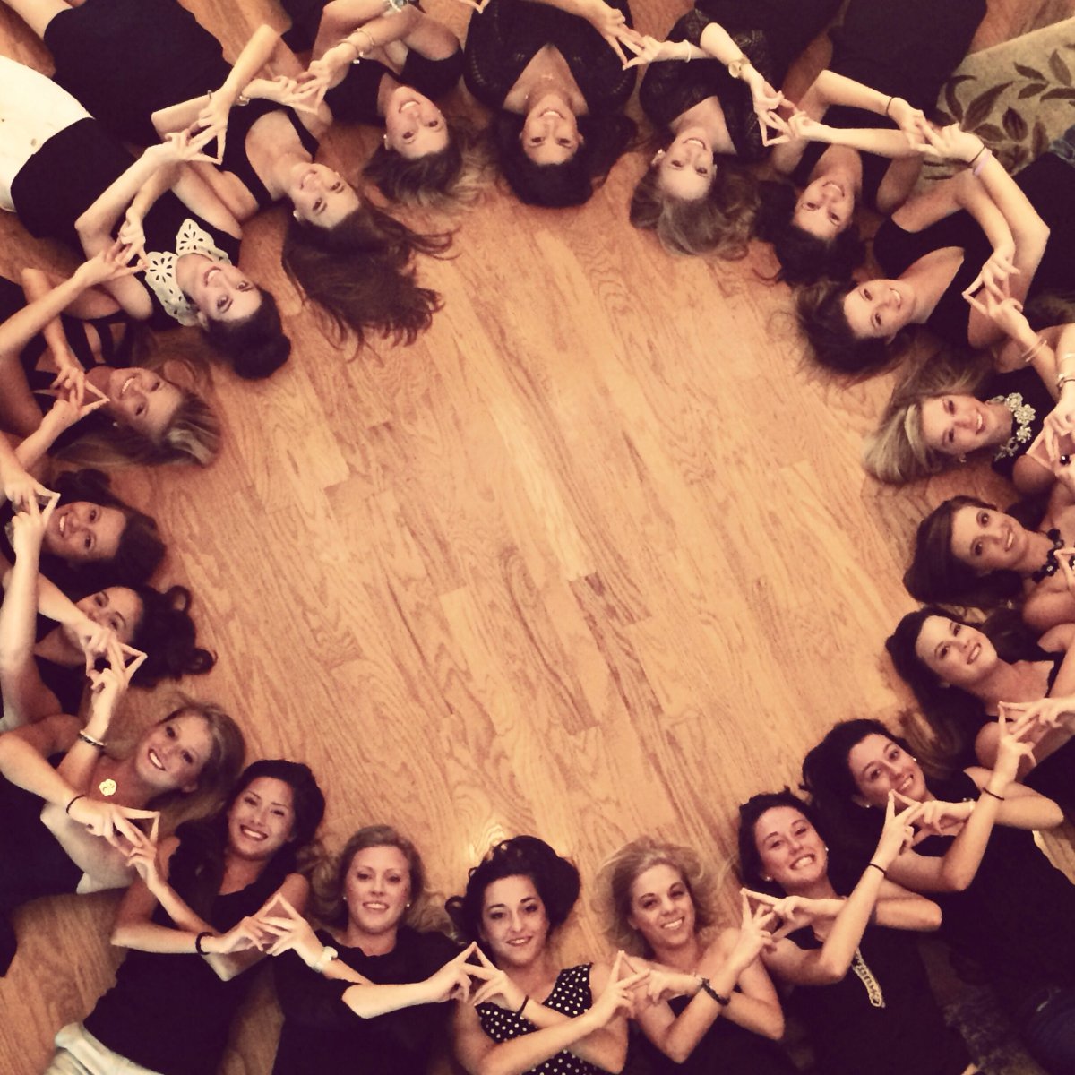 Оригинальные групповые фотосессии