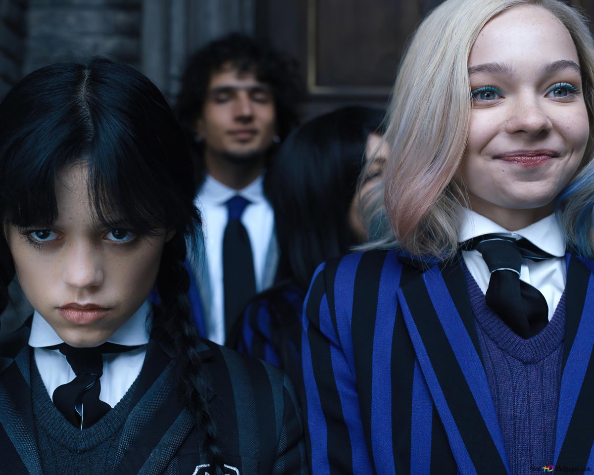 Уэнсдей Аддамс 2022