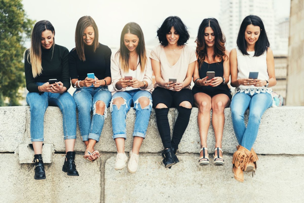 Пять подруг