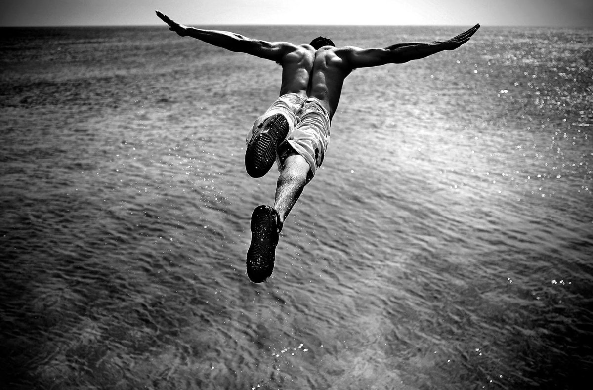 Человек в прыжке