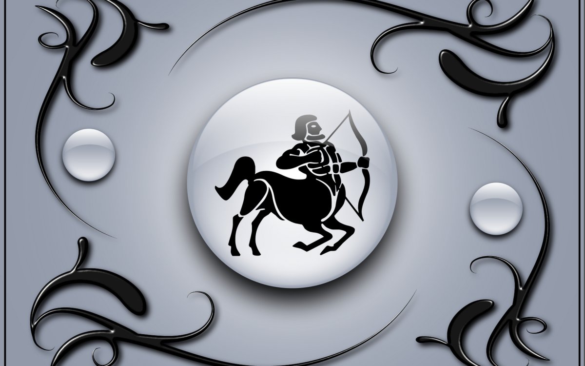 Тату Стрелец трайбл