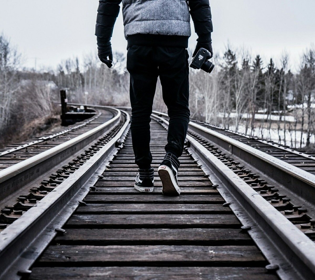 Нобелев Евгений