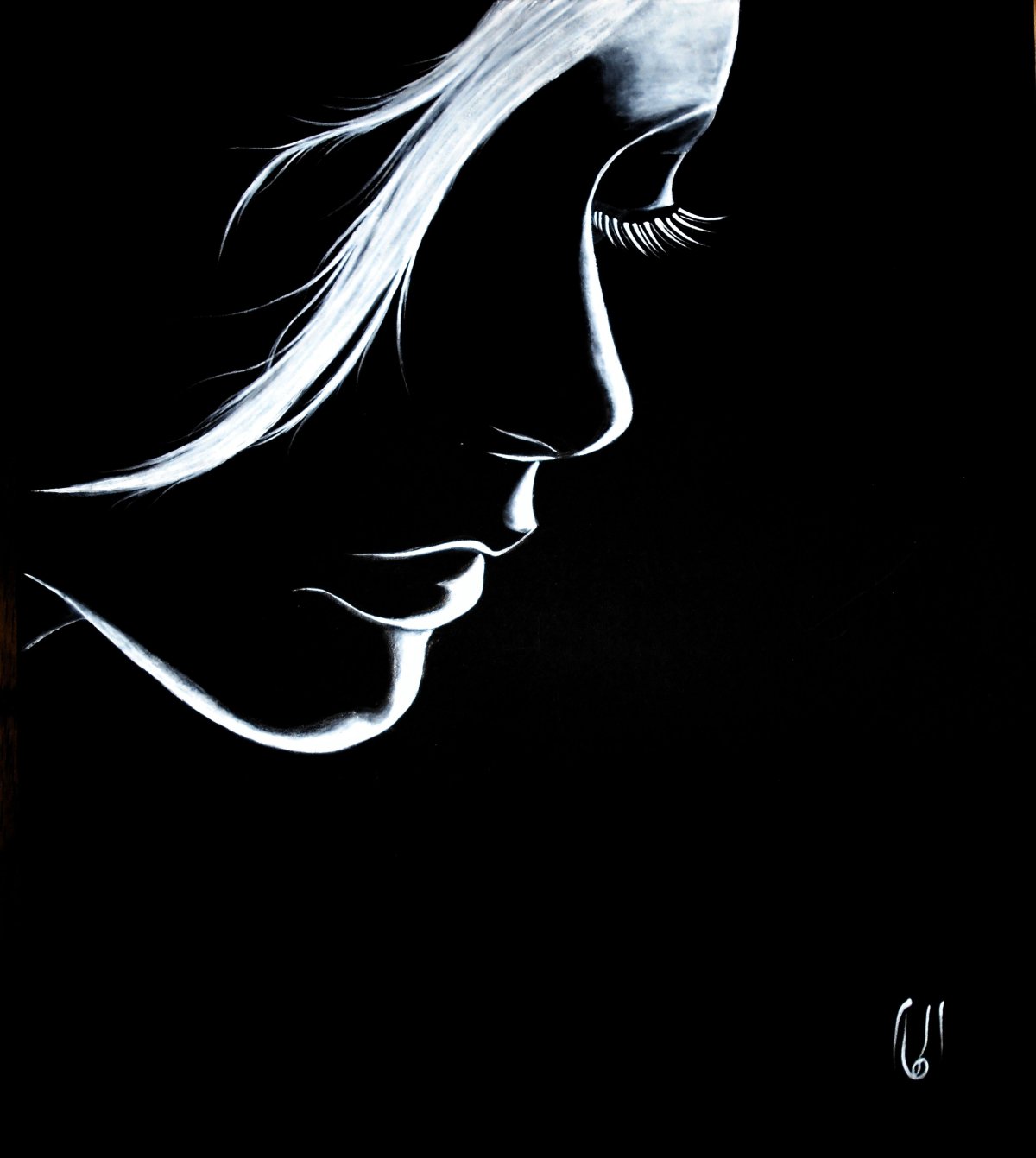 Женщина отвернулась